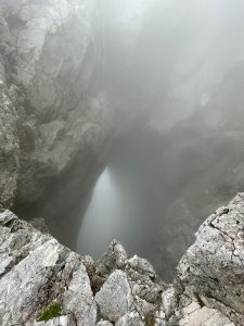 Nebelverhangenes Prisojnik Okno