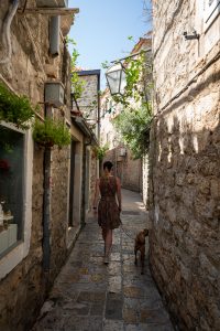 Gasse in Budva